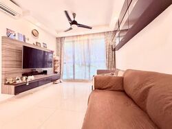 Prive (D19), Condominium #568164961